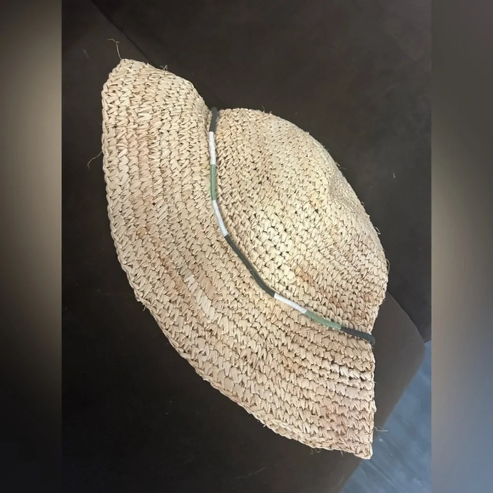 NWT Aerie Stylish Straw Sun Hat